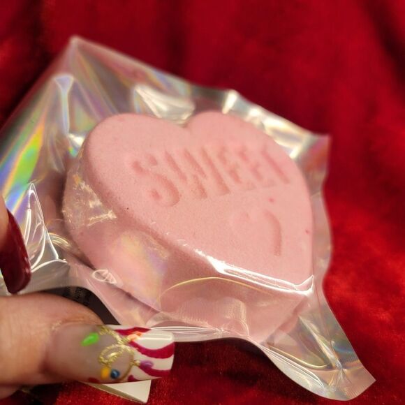 Bath Bomb - Sweet Heart ❤️ - Picture 2 of 2